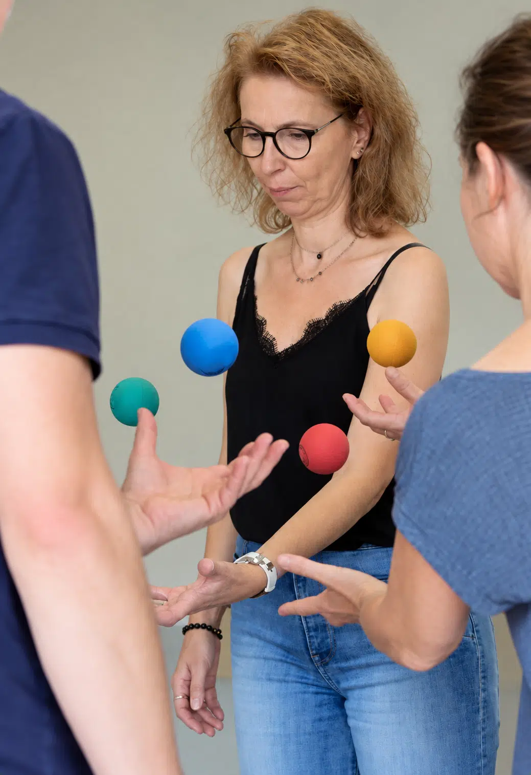 Atelier Brain Ball avec des balles colorées